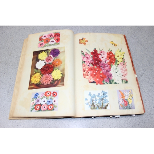 609 - 2 large vintage scrapbooks