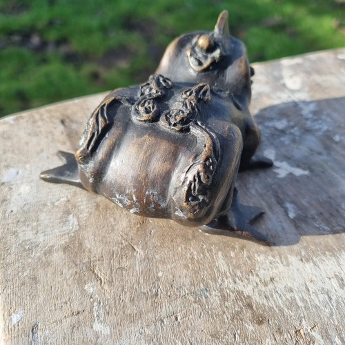 1653 - Hollow cast bronze Chinese toad