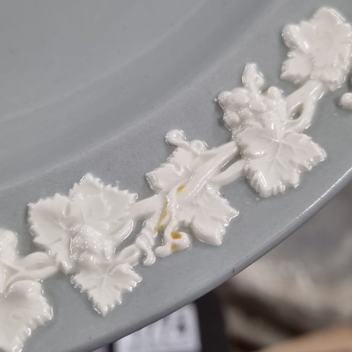 1774 - A Wedgwood white vine on grey Queensware pattern tea and dinner service, grey and white, 39 pieces