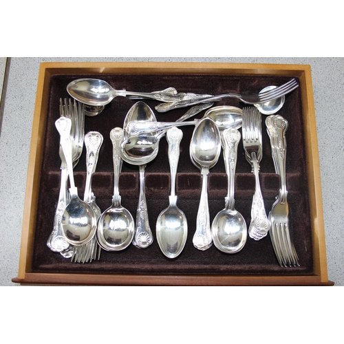 1018 - An impressive and extensive silver plated King's pattern canteen of cutlery in 4 drawer wooden chest... 