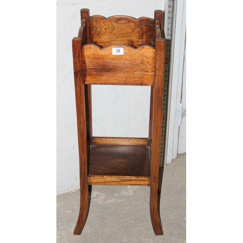 26 - An early 20th century oak jardinière or plant stand with splayed legs, approx 90cm tall & 31cm squar... 