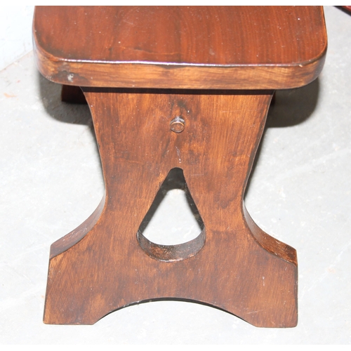 28 - A small vintage wooden stool and a butler's serving tray on stand (2)