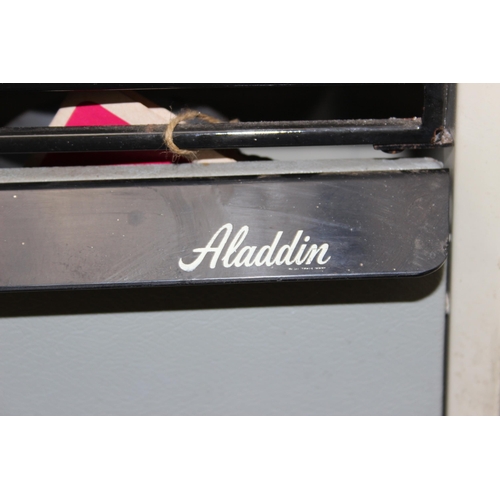 864 - Vintage Aladdin paraffin heater, seemingly never used