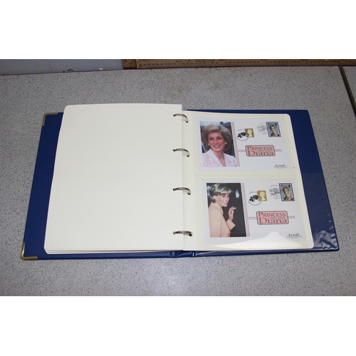 580 - Album of signed FDC stamps, Autographed Editions, mainly 90s celebrities, and some others unsigned