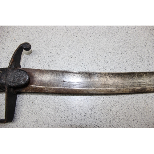 1419 - A 1796 pattern cavalry sabre sword and sheath, blade with partial marks, approx 100cm long in total