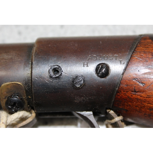 1425 - BSA standard .22 Longtom 1937 air rifle with targets & pellets