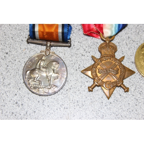 1426 - WW1 medal trio and death plaque to 21096 Pte  R. Bedwell Wiltshire Regiment, complete with a large q... 