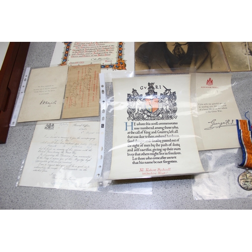 1426 - WW1 medal trio and death plaque to 21096 Pte  R. Bedwell Wiltshire Regiment, complete with a large q... 