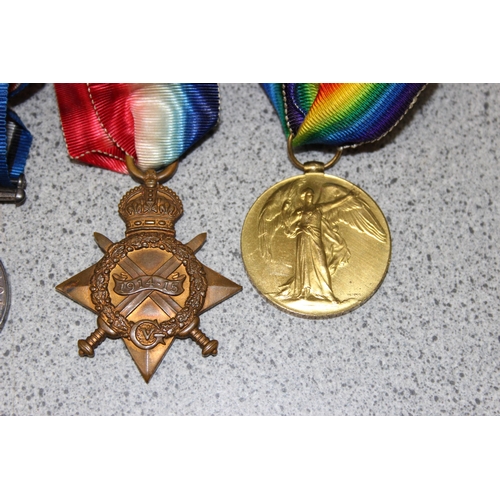 1426 - WW1 medal trio and death plaque to 21096 Pte  R. Bedwell Wiltshire Regiment, complete with a large q... 