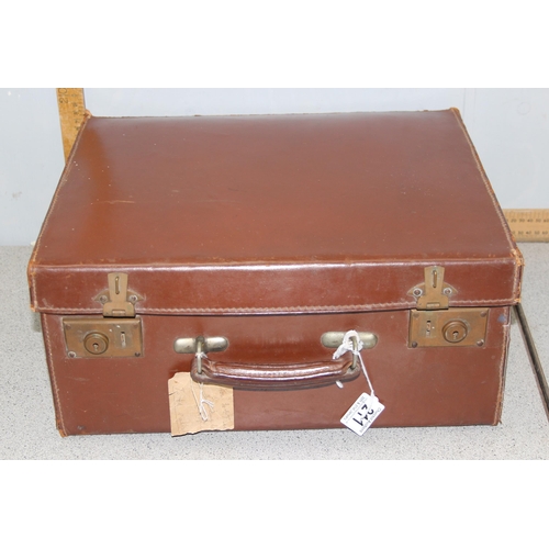 211 - Vintage make up salesman's sample case, Gertrude Hartley c.1930's