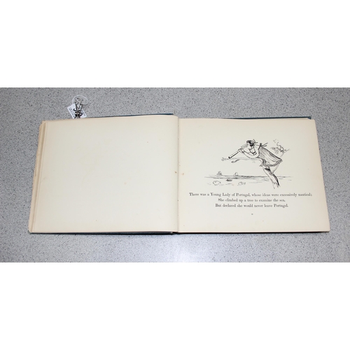 559 - 2 Edward Lear books, Book of Nonsense & Edwards Lear's Birds