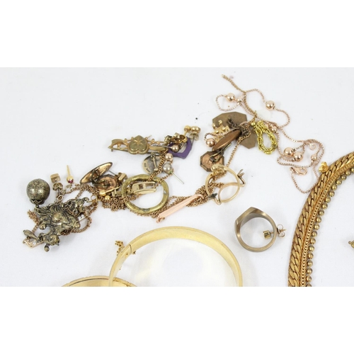 1100 - A large qty of assorted gold plated jewellery to inc Butler & Wilson