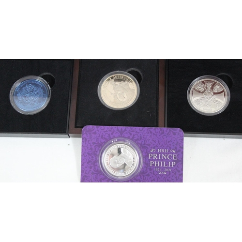 1266 - Qty of assorted coins and medallions etc to inc a limited edition blue titanium £2 coin, boxed set o... 