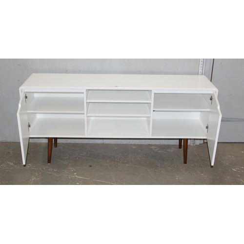 82 - A retro style Italian designer white sideboard retailed by Dwell, approx 160cm long