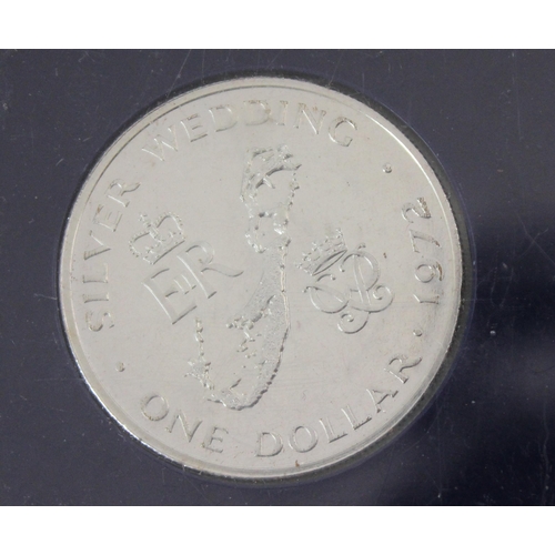 1192 - 1972 sterling silver Cayman Islands $25 coin in original packaging, approx 51.35g gross and a 1972 0... 