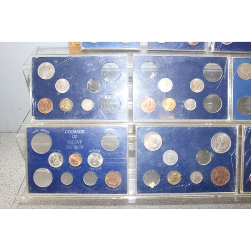 1175 - Coinage of Great Britain sets, 1953-1967, some missing coins, 18 set in total