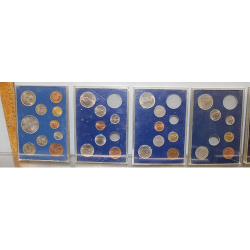 1175 - Coinage of Great Britain sets, 1953-1967, some missing coins, 18 set in total