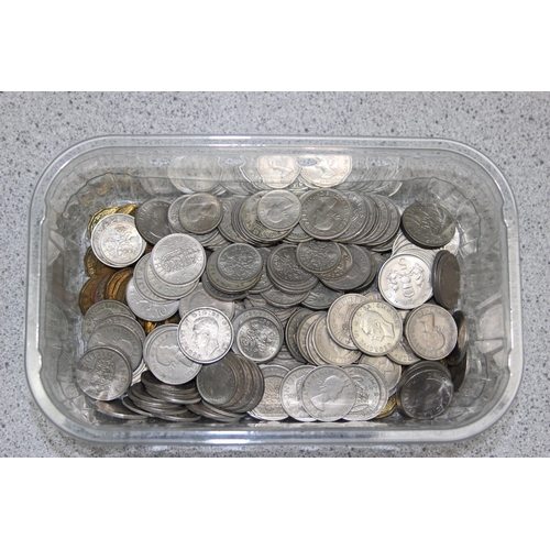 1186 - Qty of assorted British coins, mainly post 1947, and a large qty of assorted cardboard coin rolls, a... 