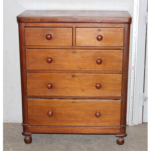 137 - A Victorian mahogany 2 over 3 chest of drawers with bun handles, approx 117cm x 96cm