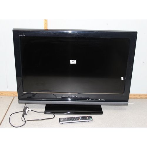 810 - Sony Bravia 32 inch TV with remote