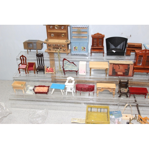 1503 - A large qty of assorted vintage and later dolls house furniture and accessories