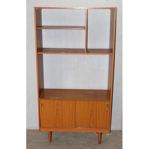 22 - Retro Schreiber room divider, approx 176cm tall x 92cm wide