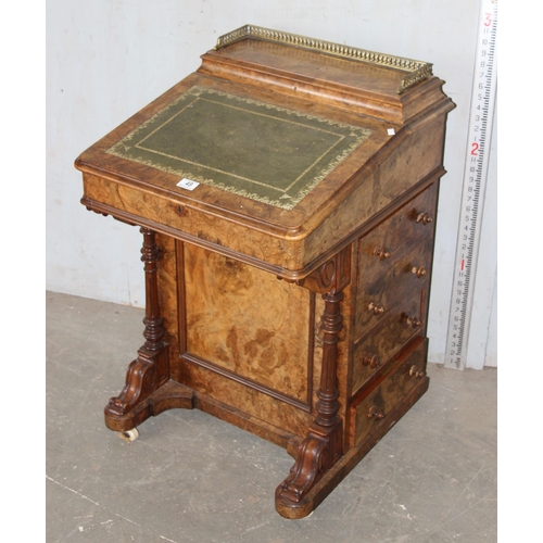 49 - A Victorian walnut davenport desk with 4 real and 4 faux drawers, approx 57cm wide