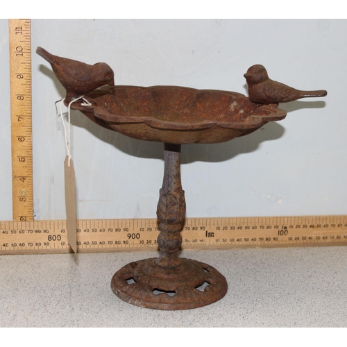 321 - Small cast iron bird bath