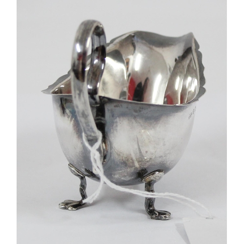 1033 - Silver sauce boat, Birmingham 1931, approx 73.49g gross