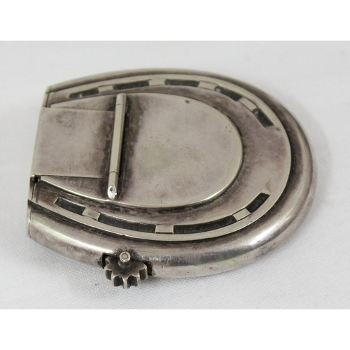 1050 - An Edwardian novelty silver plated vesta case formed as a horseshoe by HJ & Co