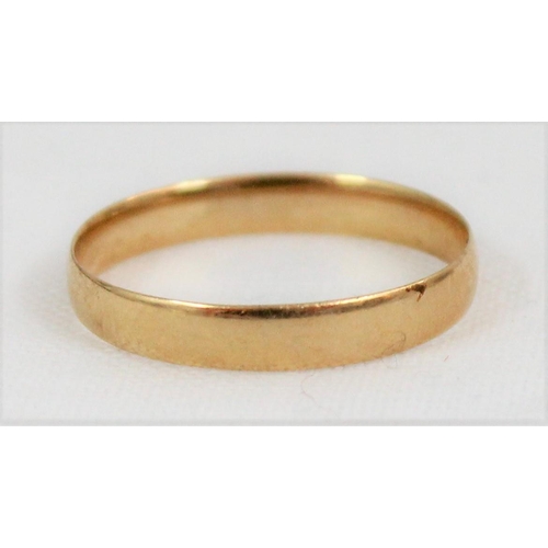 1101 - 18ct gold wedding band ring, marks rubbed but XRF tested 18ct, approx size L, approx 1.27g gross