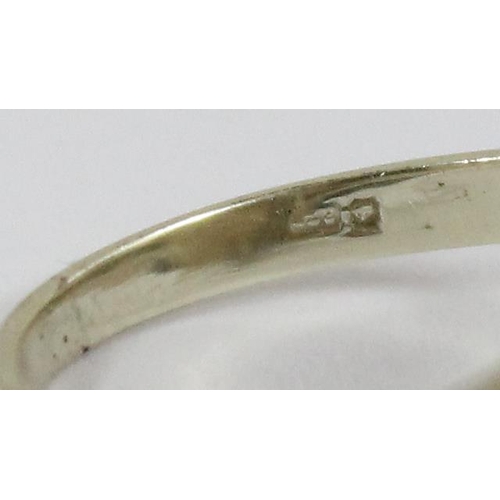 1148 - A 9ct gold and opal set ring, marks rubbed but XRF confirmed as 9ct gold, approx size N, approx 3.32... 