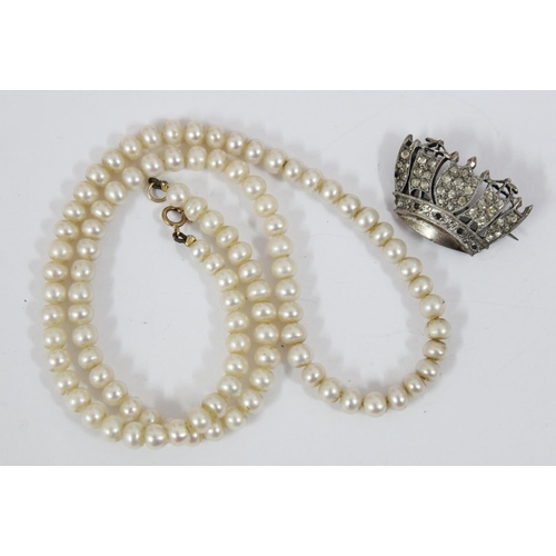 1159 - A 9t gold mounted pearl necklace, approx 41cm long, the clasp unmarked but XRF tested and a silver m... 