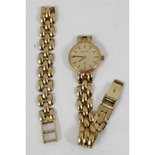 1303 - 9ct gold cased Geneve watch with 9ct gold strap, quartz movement in original box, strap broken, appr... 