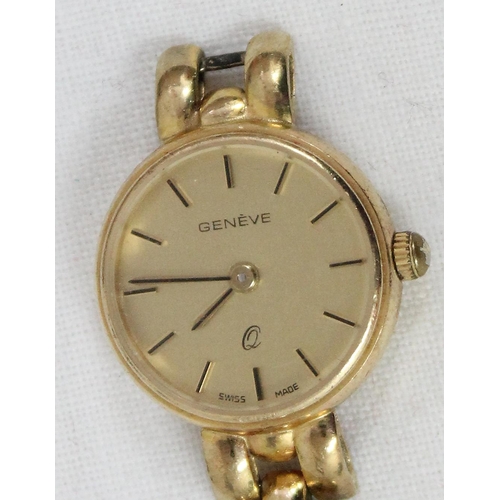 1303 - 9ct gold cased Geneve watch with 9ct gold strap, quartz movement in original box, strap broken, appr... 