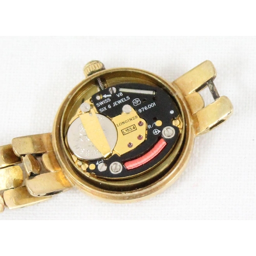 1303 - 9ct gold cased Geneve watch with 9ct gold strap, quartz movement in original box, strap broken, appr... 