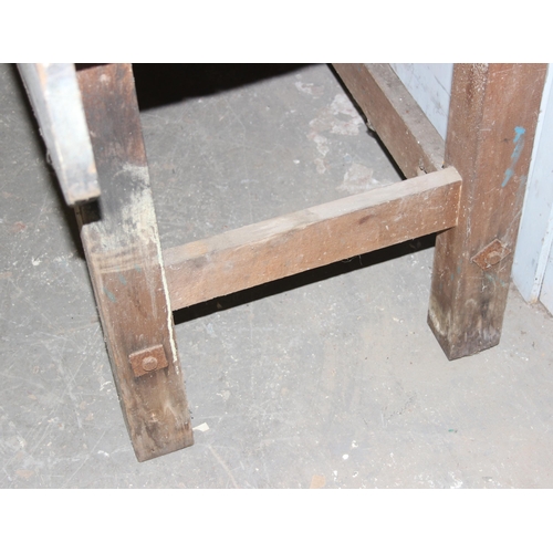 128 - Well used Emir workshop bench approx. 140cm wide