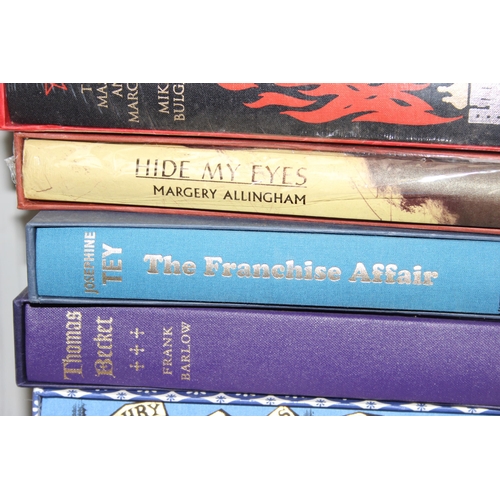 518 - Folio Society books - mixed fiction books to include Thomas Beckett and Clive James (12)