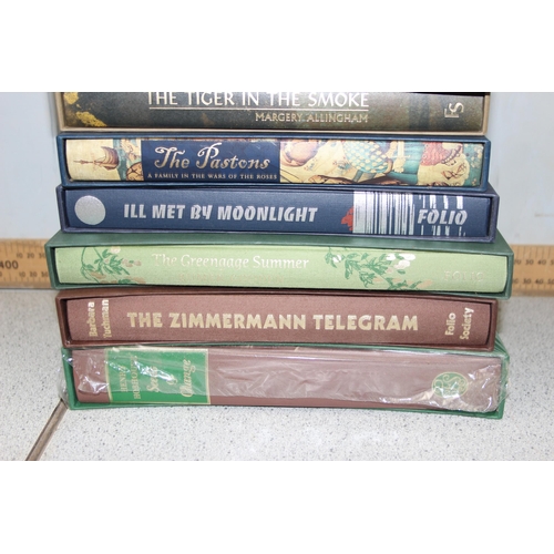 519 - Folio Society books - mixed fiction books to include John Buchan and Oliver Sacks (12)