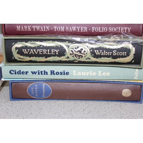 532 - Folio Society books - selection of fiction books to incl. Jane Austin, Agatha Christie, George Orwel... 