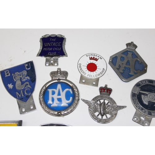 707 - 11 assorted vintage car badges to inc AA, RAC, Motorcycle club and various owners club badges