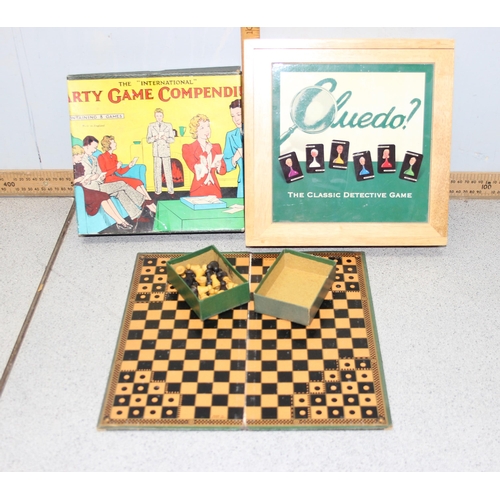 1518 - 1940’s boxed eight party game compendium, a ‘Parkers’ Wooden nostalgia edition Cluedo game, and a re... 