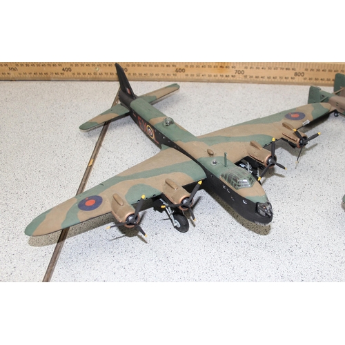 1519 - Three kit construction model WWII propeller military aircraft