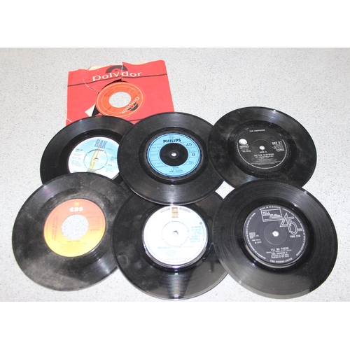 604 - Qty of vintage LP's & 7 inch singles to include Michael Jackson & Status Quo