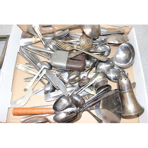 1051 - Qty of assorted silver plate and other cutlery, approx 7.3kg gross