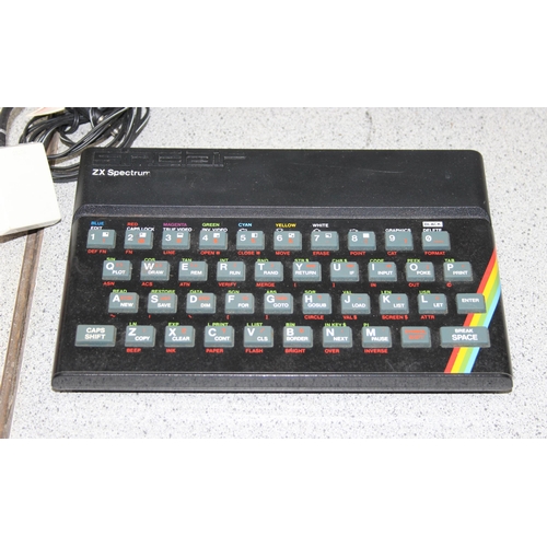 1539 - Sinclair ZX Spectrum in original box, Spectrum joystick Interface cartridge and other accessories