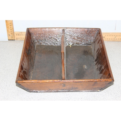 301 - An antique oak cutlery tray