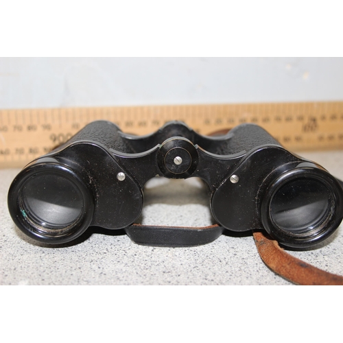 666 - 2 pair of binoculars in cases: Carl Zeiss Jena Deltrentis 8x30 & Habicht Tyrol Swarovski Optik 8x30 ... 