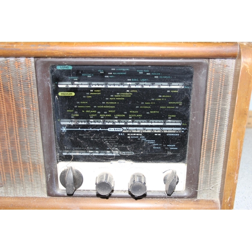 761 - 3 vintage radios