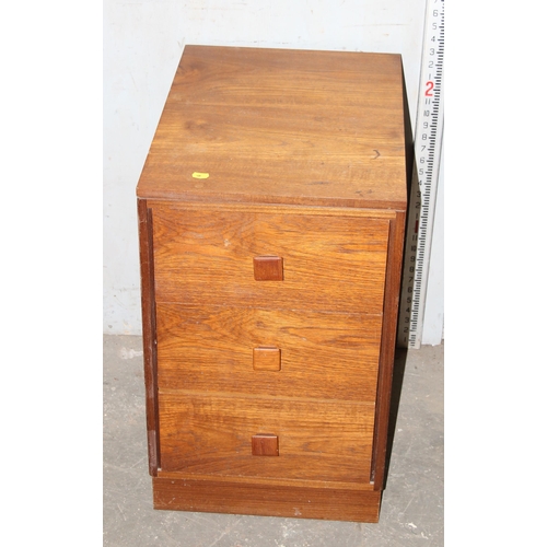 175 - A small glass topped bamboo coffee table and a retro 3 drawer bedside cabinet